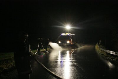 Fahrzeugbergung in Grünsbach, 24.11.2013